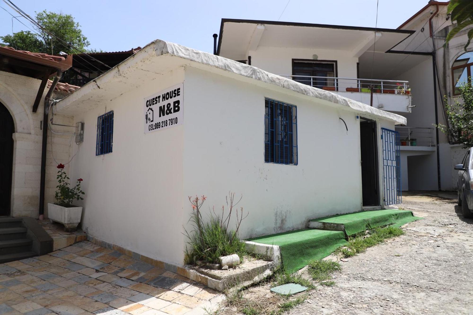 Guesthouse N&B Berat Ngoại thất bức ảnh